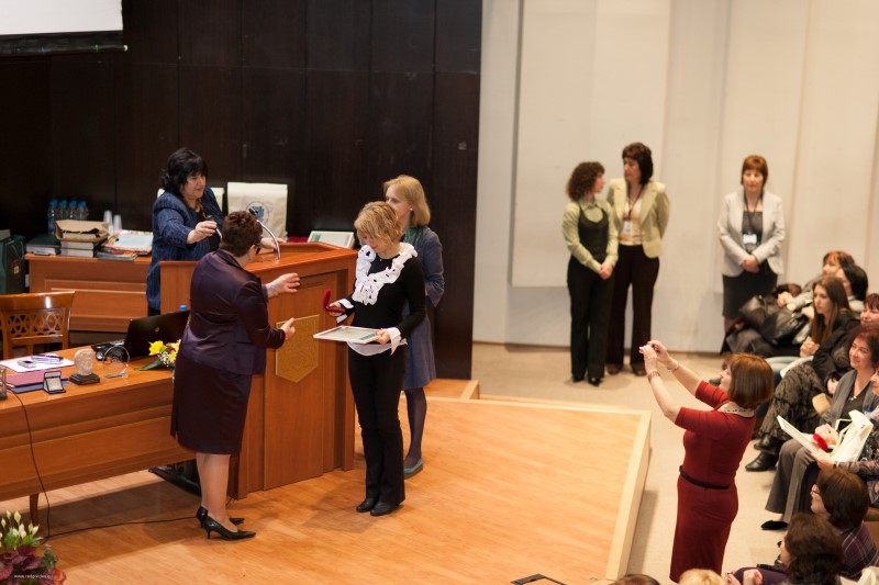 _W8I5634.jpg - Връчване на благодарствени грамоти