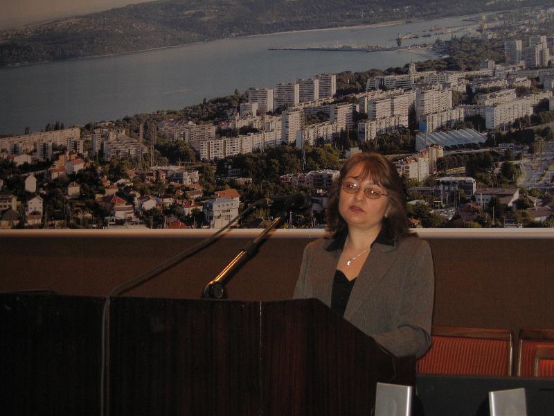 IMG_7010.JPG - гл. ас. д-р Таня Тодорова - СВУБИТ - "Дигитални библиотеки – авторскоправни аспекти"