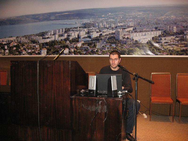 IMG_8513.jpg - Петко Георгиев - РНБ “Иван Вазов”, Пловдив - "Дигитализиране и каталогизиране на фонд „Портрети и снимки” – приоритети и перспективи"