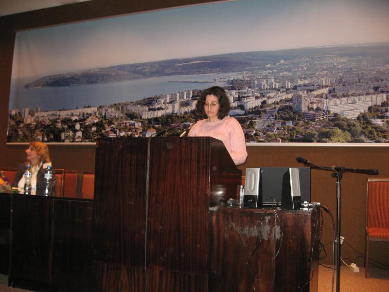 IMG_8522.jpg - Персида Рафаилова – УАСГ - "Дигитализация на учебниковия фонд – критерии за оценка"