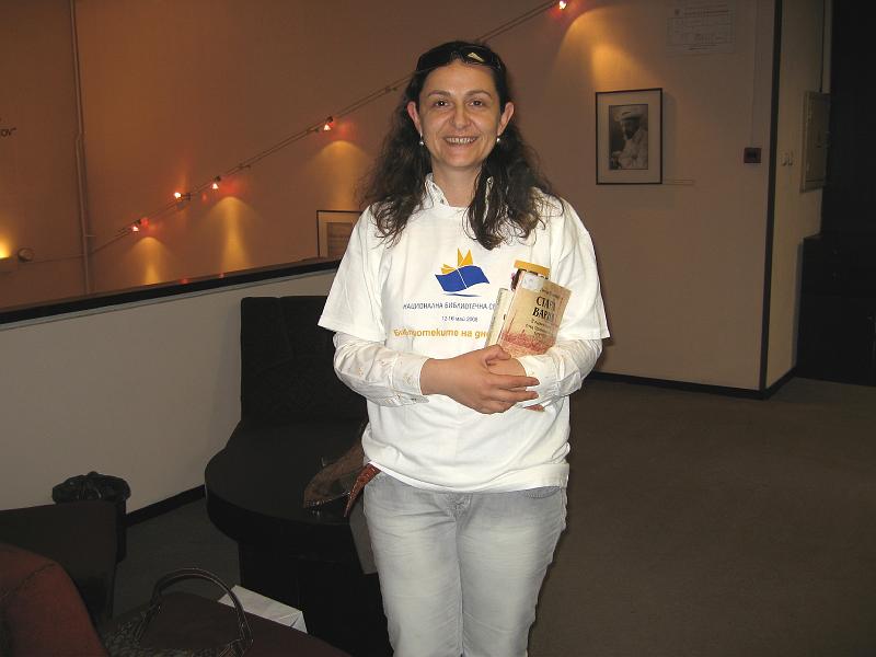 IMG_9471.jpg - Разговор за обществените библиотеки с представители на медиите - 15 май, РБ "Пенчо Славейков"