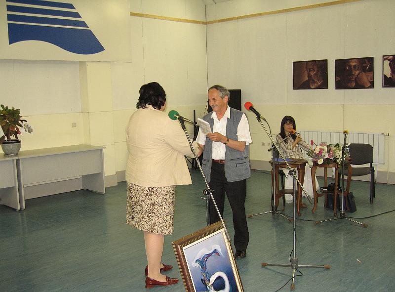 1IMG_9518.jpg - Съвместна вечер на Славянската академия и РБ "Пенчо Славейков" по случай 125-годишнината на библиотеката