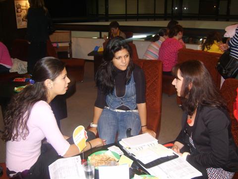 S8304210.JPG - Живи книги: ”Европейци в разговор… Комуникацията
продължава”