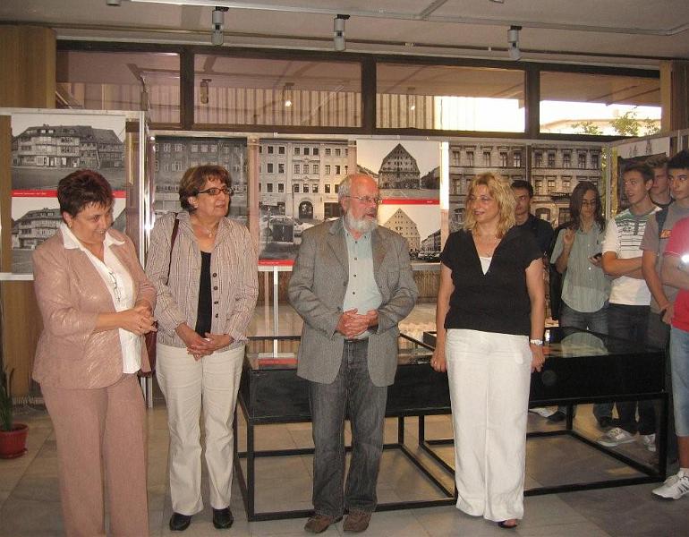 IMG_5481.jpg - Откриване на изложба на немския фотограф Стефан Копелкам - "Местно време" / "ORTSZEIT"