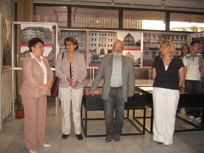 IMG_5485.jpg - Откриване на изложба на немския фотограф Стефан Копелкам - "Местно време" / "ORTSZEIT"