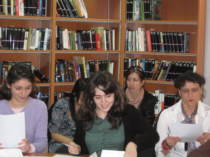 IMG_0145.JPG - Тридневен семинар в рамките на програма "Атлантис" между ЕС и САЩ. Лектор: Лилия Рачева-Стратиева - Международен институт за младежка литература и проучване на четенето, Виена