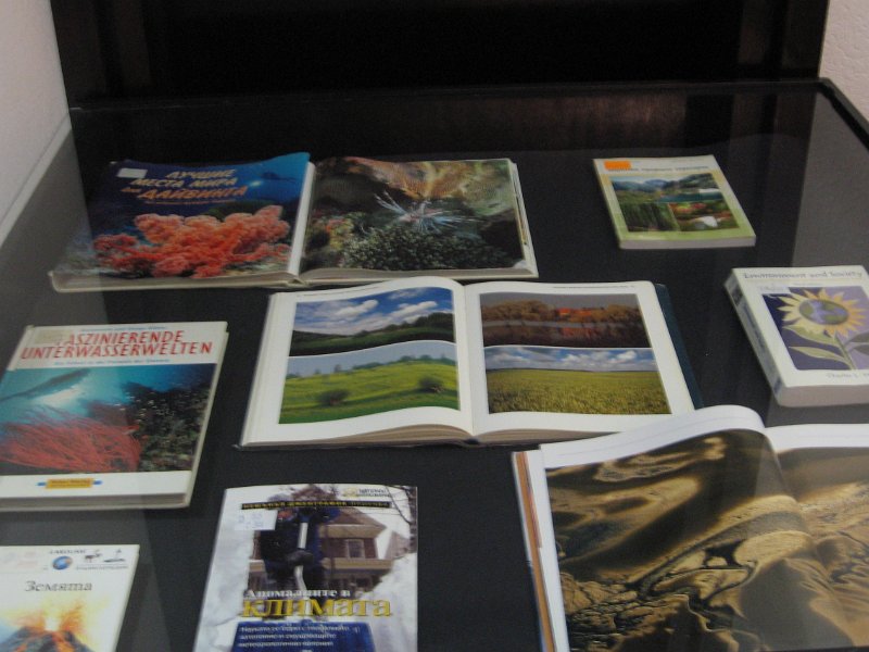 IMG_0024.JPG - Зелената планета - гостуваща изложба посветена на Международния ден на земята