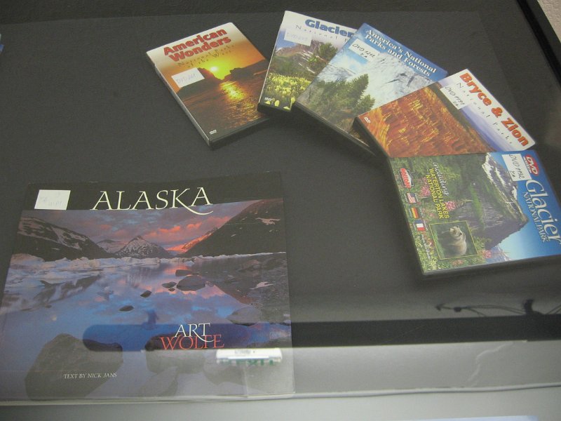 IMG_0026.JPG - Зелената планета - гостуваща изложба посветена на Международния ден на земята