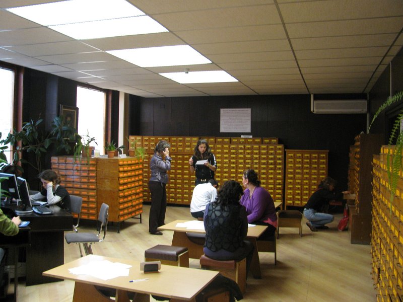 IMG_4765.JPG - Трето поред състезание в библиотеката, съвместно с Дирекция "Младежки дейности и спорт"