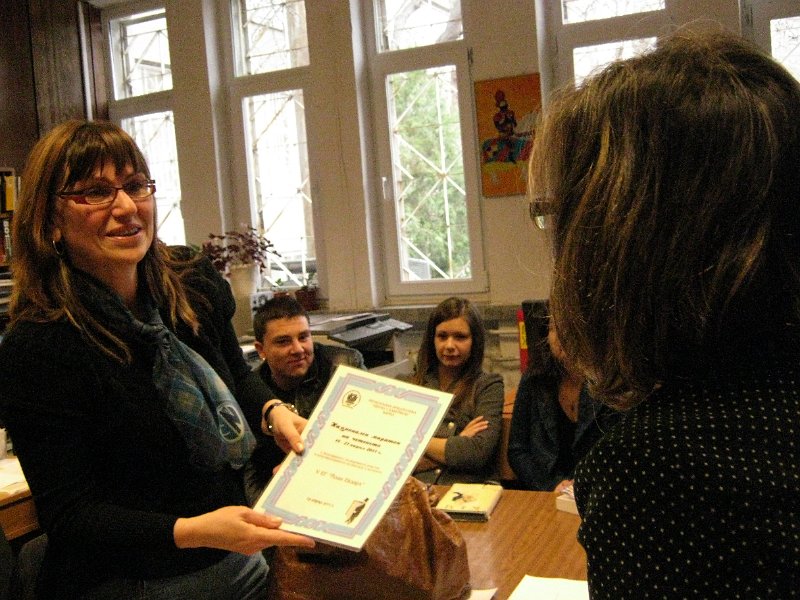 IMG_8050.JPG - Четене с ученици от V ЕГ "Йоан Екзарх"