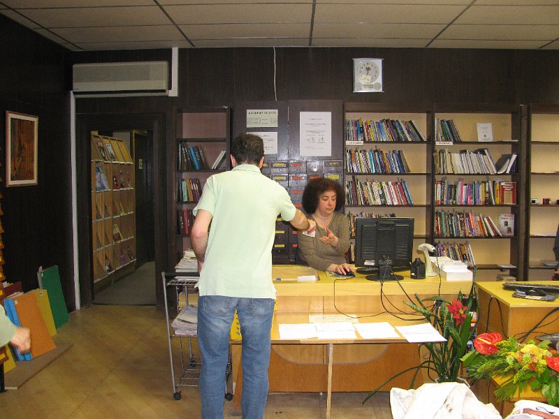 IMG_1549.JPG - Състезание в библиотеката. Съвместно с Дирекция "Младежки дейности и спорт"