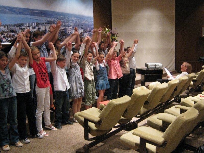 IMG_9264.JPG - Празник на завършващите четвъртокласници от класа на г-жа М. Рухова, СОУ "Найден Геров"