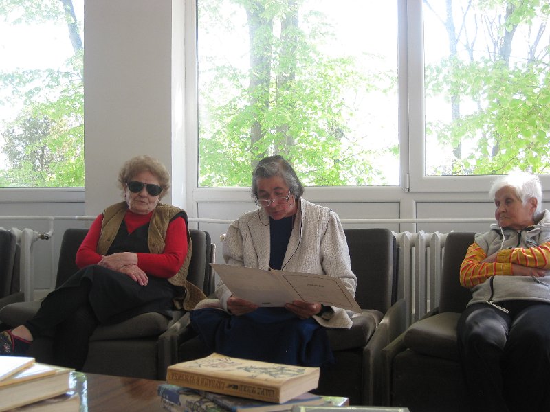 IMG_2494.JPG - Четене в Дом "Гергана"