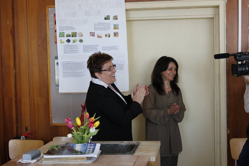 _MG_2815.JPG - Четене с ученици от IV ЕГ "Фредерик Жолио-Кюри" и представители на международната младежка организация „EYES-Empowering Youth in a European Society”