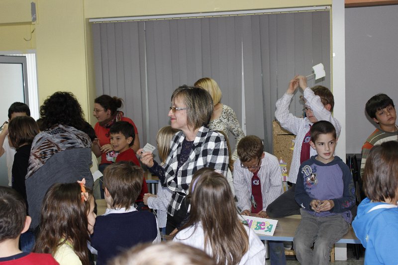 _MG_2958.JPG - Четене с деца от ЧДЗ "Игралница-занималница"