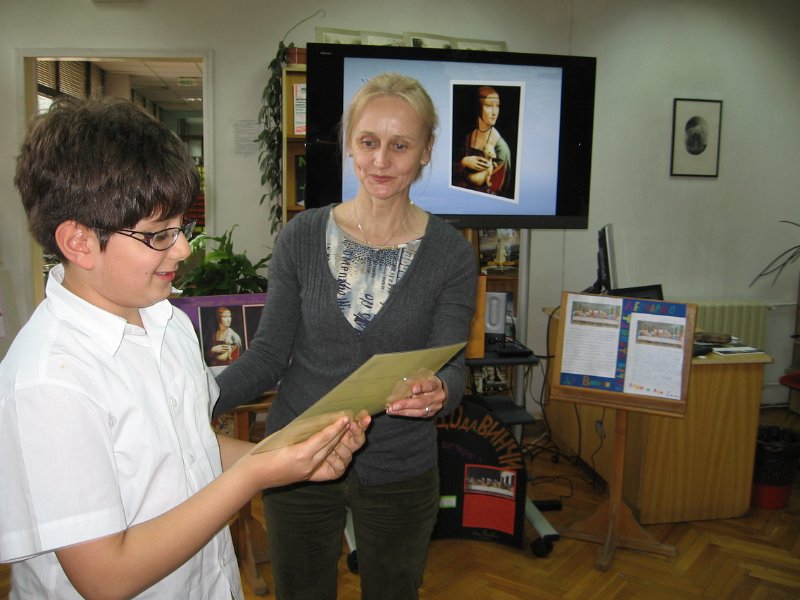 IMG_0148.JPG - Среща на малките художници от ЧУ "Малкият принц" с творчеството на Леонардо да Винчи - 560 години от рождението му