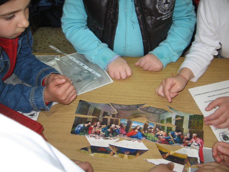 IMG_0160.JPG - Среща на малките художници от ЧУ "Малкият принц" с творчеството на Леонардо да Винчи - 560 години от рождението му