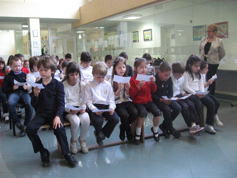 IMG_0481.JPG - Четене с деца от ЧЕУДГ „Малкият принц”