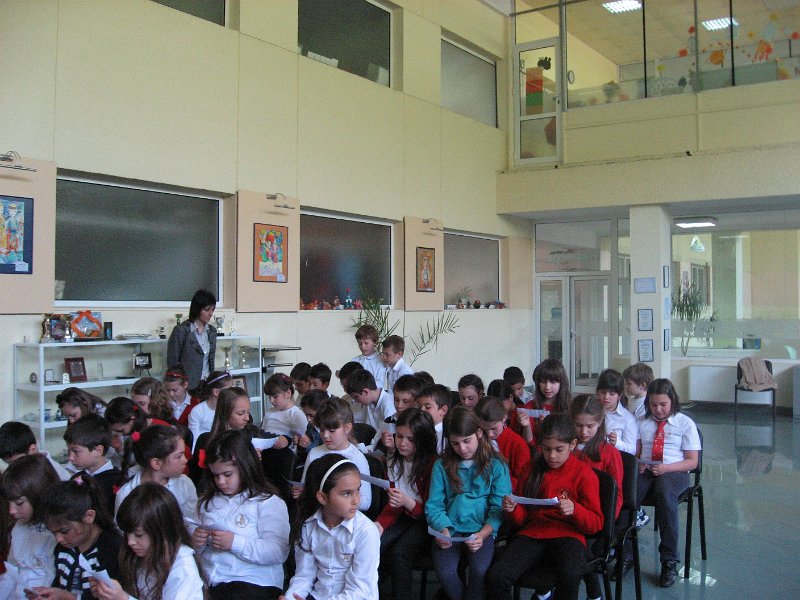 IMG_0484.JPG - Четене с деца от ЧЕУДГ „Малкият принц”