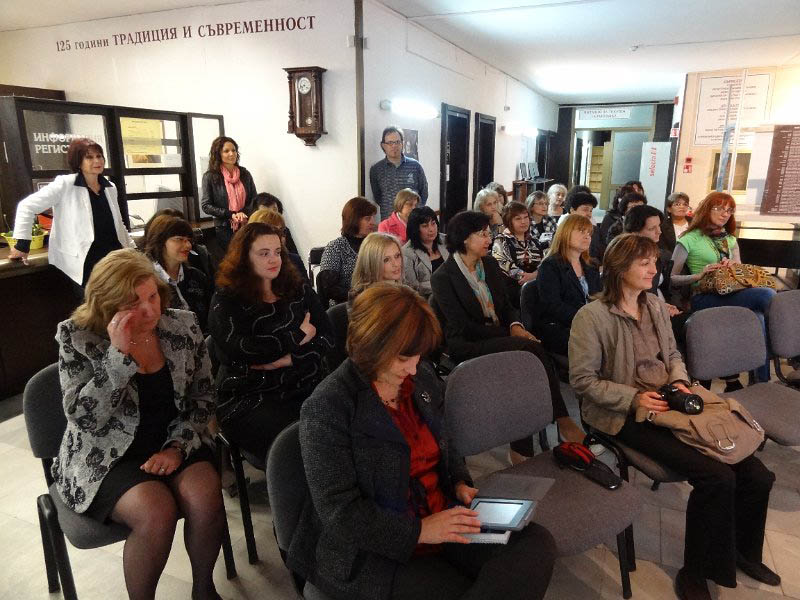 DSC04478.JPG - Начало на Маратон на четенето' 2012