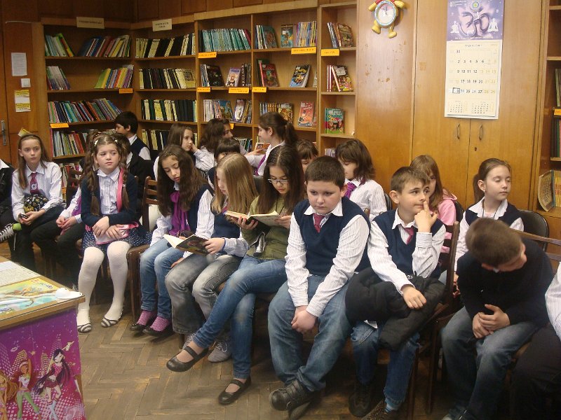 DSC07547.JPG - Ученици от ОУ "Г. С. Раковски" гостуват в Детски и средношколски комплекс