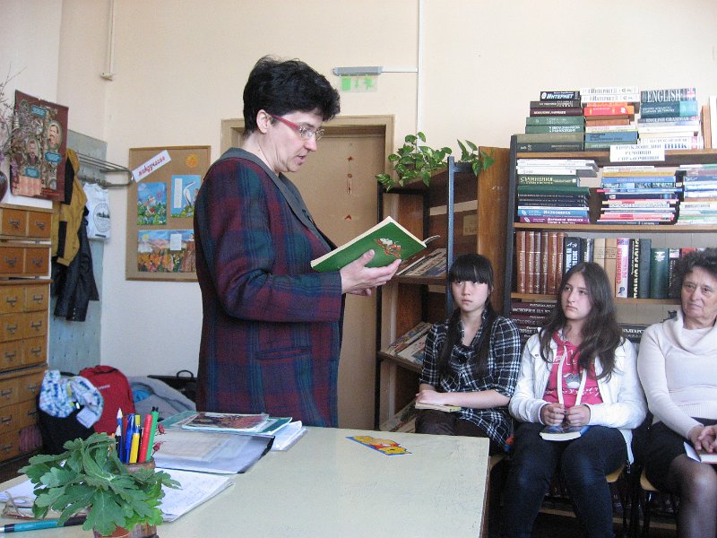 IMG_0496.JPG - Четене с деца от ОУ „Цар Симеон I”