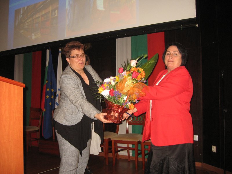 IMG_2834.JPG - Среща-дискусия на тема "Библиотеката – съвременно социално пространство"