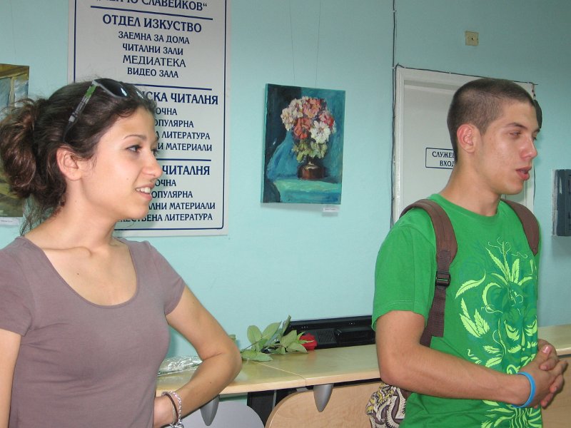 IMG_0043.JPG - Изложба на ученици от НГХНИ "Константин Преславски" - Варна, с преподавател Севдалина Драгнева