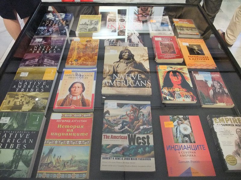 DSCF6501.JPG - Изложба на фотографии от Иво Данчев, текст Любомир Кюмюрджиев. Осъществява се в сътрудничество с Посолството на САЩ – София, със съдействието на Фондация „Америка за България” и с медийната подкрепа на списание „National Geographic България”.