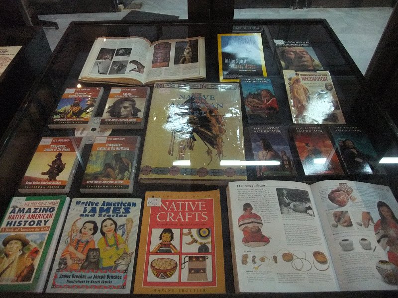 DSCF6504.JPG - Изложба на фотографии от Иво Данчев, текст Любомир Кюмюрджиев. Осъществява се в сътрудничество с Посолството на САЩ – София, със съдействието на Фондация „Америка за България” и с медийната подкрепа на списание „National Geographic България”.