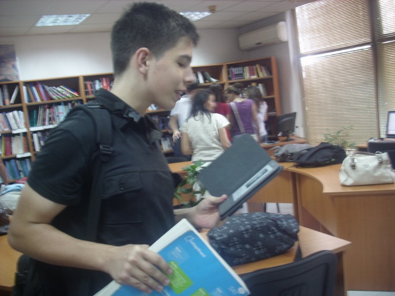 IMG_7405.JPG - Цикъл работни срещи с преподаватели и ученици от Първа езикова гимназия - Варна