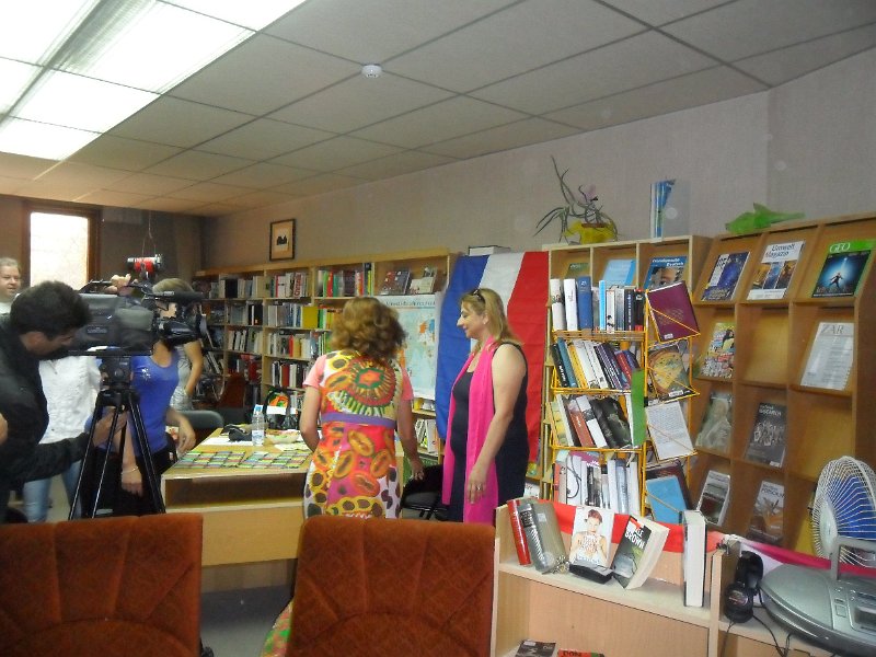 SAM_3420.JPG - Срещи-разговори на различни европейски езици