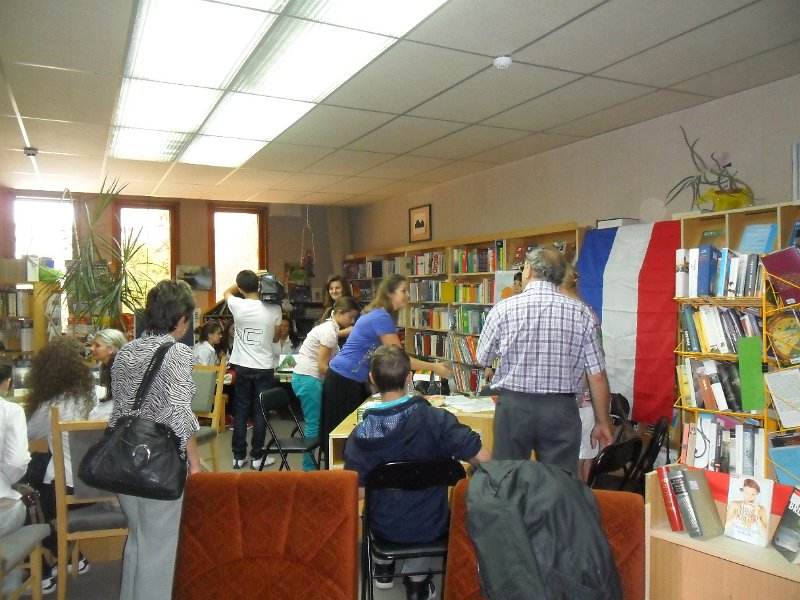 SAM_3424.JPG - Срещи-разговори на различни европейски езици