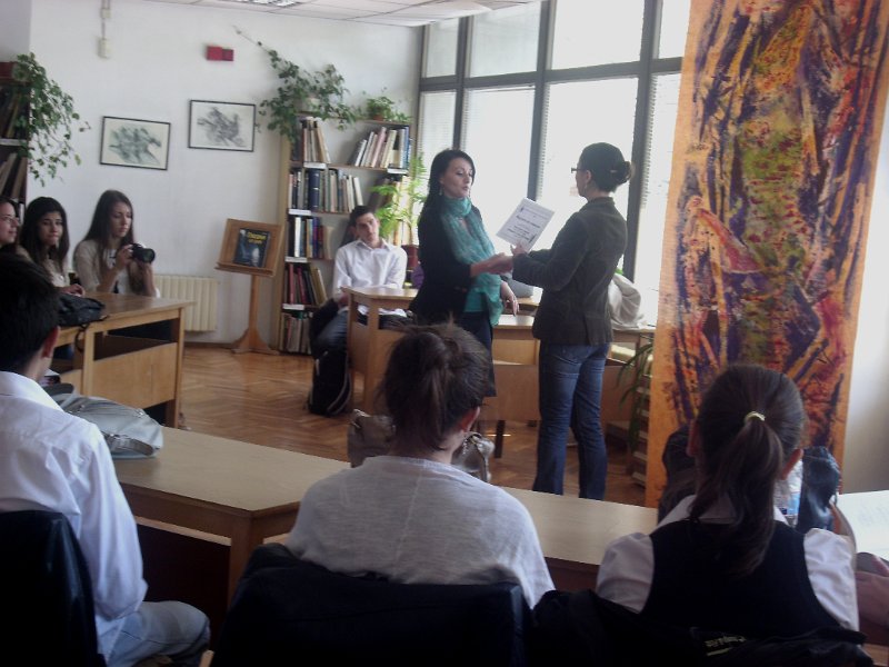 IMG_8023.JPG - Четенето е посветено на 90 годишнината от рождението на американския писател Джоузеф Хелър