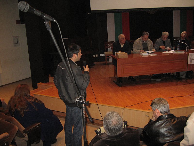 IMG_5627.JPG - Среща със Светослав Аджемлерски и представяне на неговата книга "Справочник на селищните имена във Варненска област". Съвместна проява с Исторически музей – Провадия.