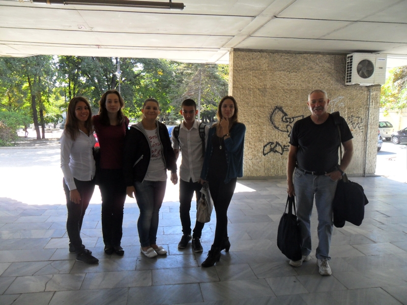 SAM_3994.JPG - Среща-разговор с представители на различни европейски езици /вместо заемане на книга - намиране на партньор за разговор/