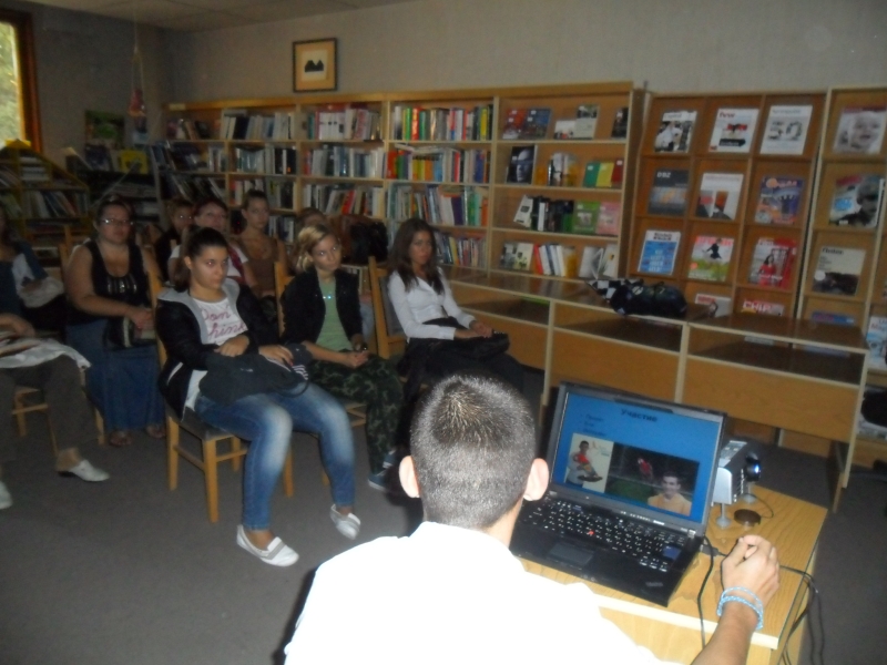 SAM_3998.JPG - Презентация "Непознатата Панама" - ученици от IV ЕГ "Фр. Ж. Кюри" - Варна