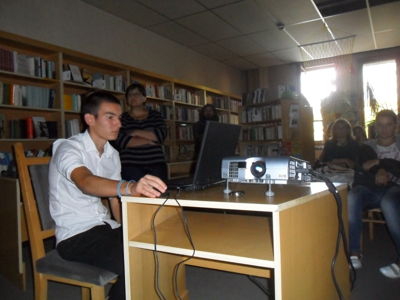 SAM_4000.JPG - Презентация "Непознатата Панама" - ученици от IV ЕГ "Фр. Ж. Кюри" - Варна