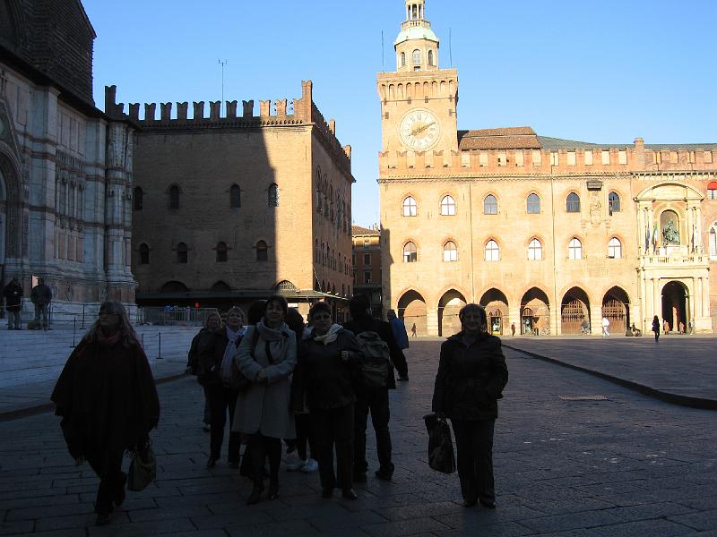bol_4_1.jpg - Piazza Maggiore, Болоня