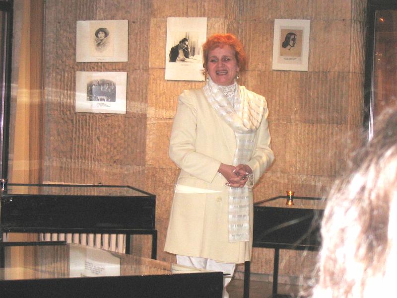 IMG_0119.JPG - Поетична вечер, посветена на Дора Габе