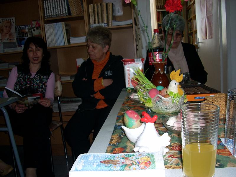 DSCN2800.JPG - Четене в НЧ "П. Р. Славейков", жк. Владиславово