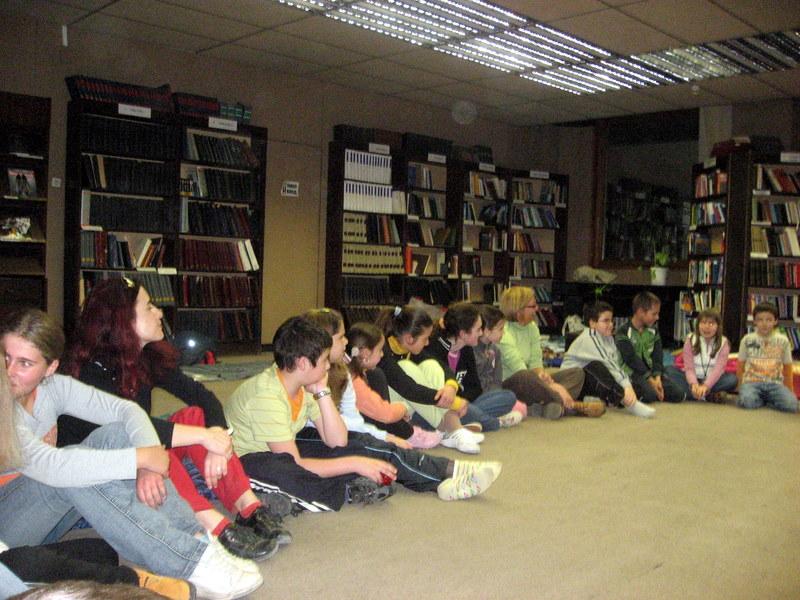 IMG_7006.jpg - "Една приказна нощ в библиотеката"