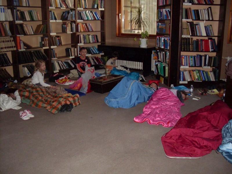 Maraton_Nosht094.jpg - "Една приказна нощ в библиотеката"