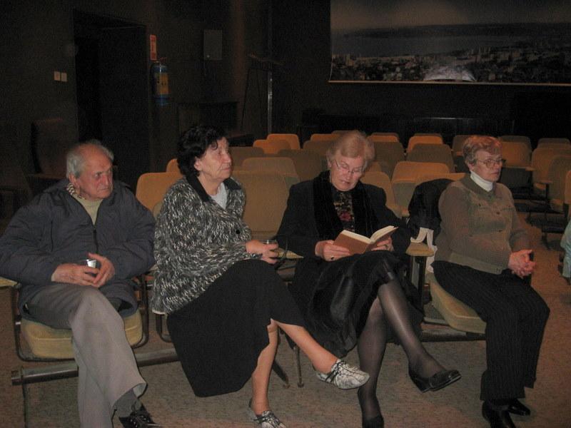 IMG_6969.JPG - Среща на читателски клуб "Приятели на библиотеката"