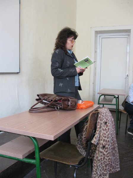 IMG_2200.JPG - Четене във Варненска търговска гимназия "Г. С. Раковски"