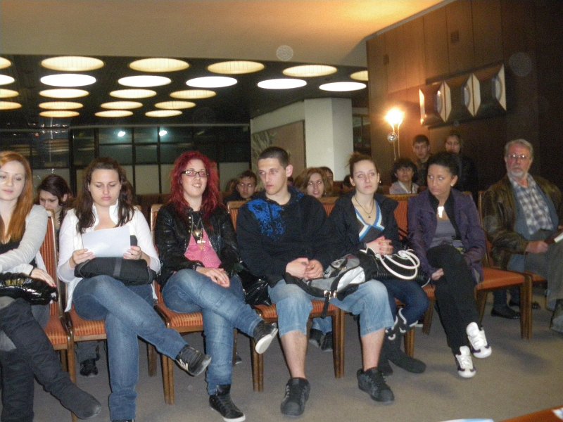 IMGP5332.JPG - "Спирка за четене" -  Авторско четене на немската писателка и психоложка Инга Деор