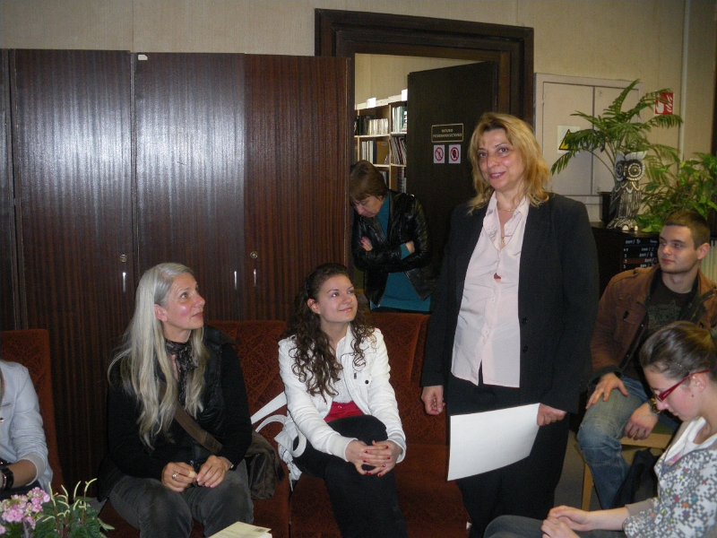 IMGP5345.JPG - "Спирка за четене" -  Авторско четене на немската писателка и психоложка Инга Деор