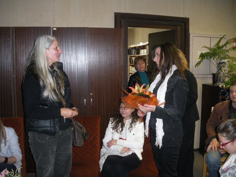 IMGP5349.JPG - "Спирка за четене" -  Авторско четене на немската писателка и психоложка Инга Деор