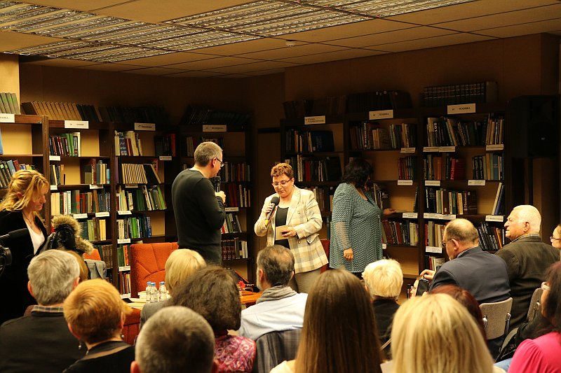 IMG_4019.JPG - Среща с писателя Георги Господинов – разговор за литературата, книгите и четящите хора